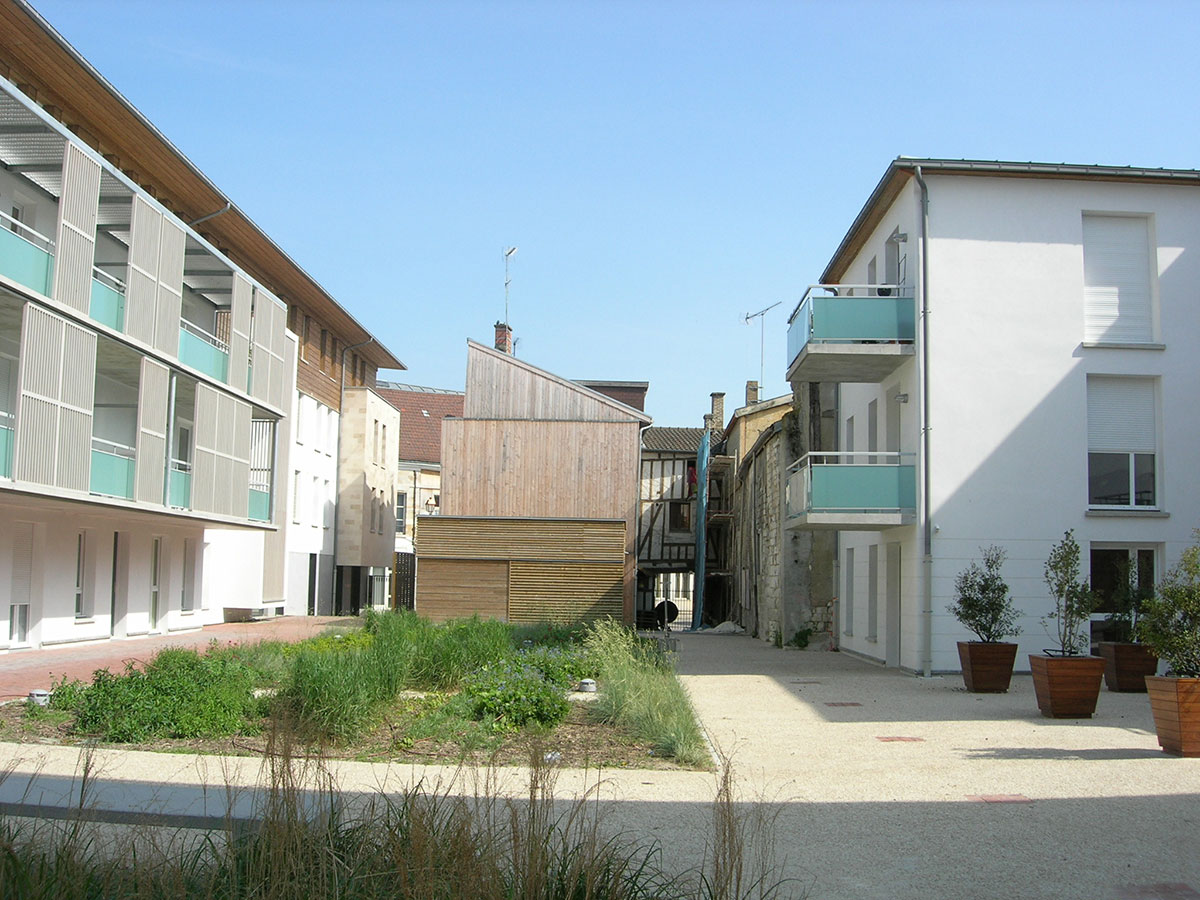0096_exterieur03.jpg