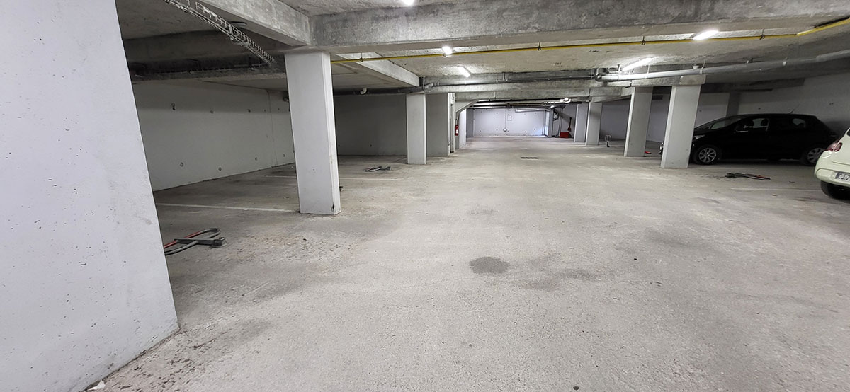 0145_parking2.jpg
